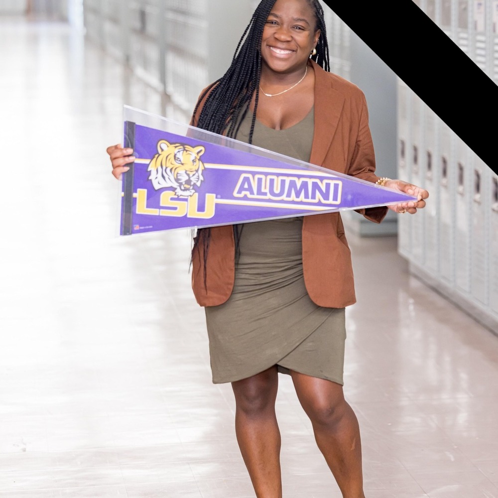 Meet your Posher, Akua